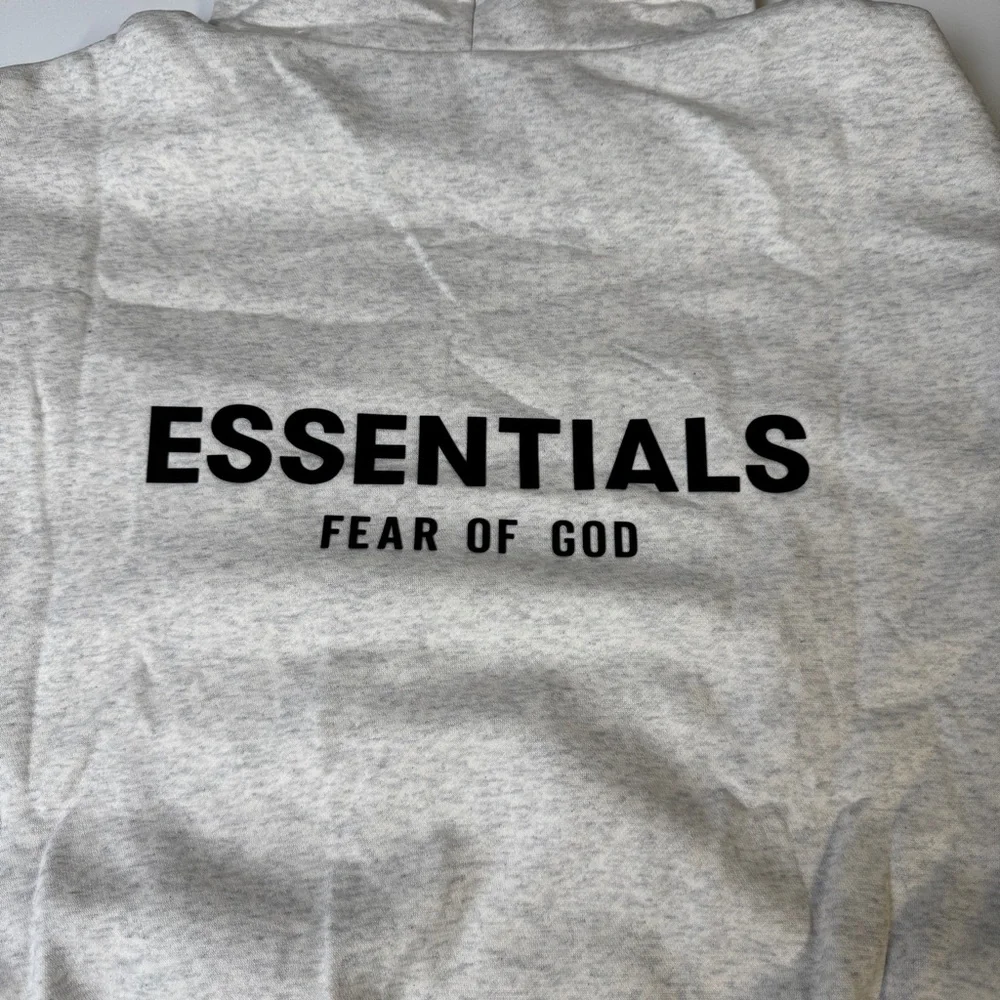 Fear of God Essentials Hoodie Light Gray Pullover Mens Womens Unisex - Picture 6 of 6